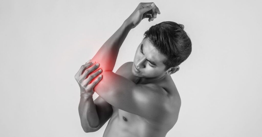 orthopedic doctor in indore treating shoulder stiffness arm pain limited movement joint mobility issues physiotherapy care