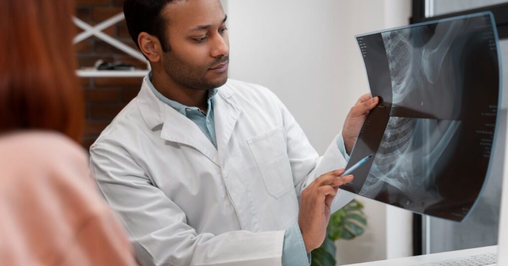 bone specialist in indore
